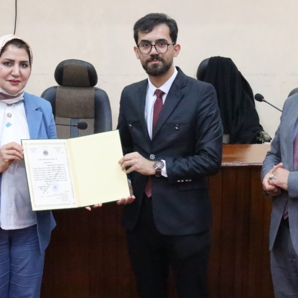 3-متؤتمر-مناقشة-بحوث-التخرج-600x600